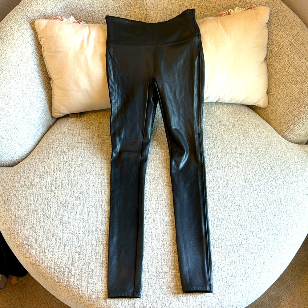Spanx faux leather leggings- XS